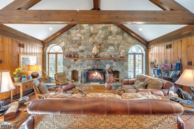 37 Pequest Rd, Green Twp., NJ 07821