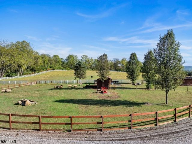 37 Pequest Rd, Green Twp., NJ 07821