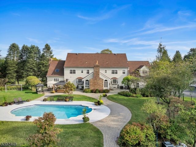 37 Pequest Rd, Green Twp., NJ 07821