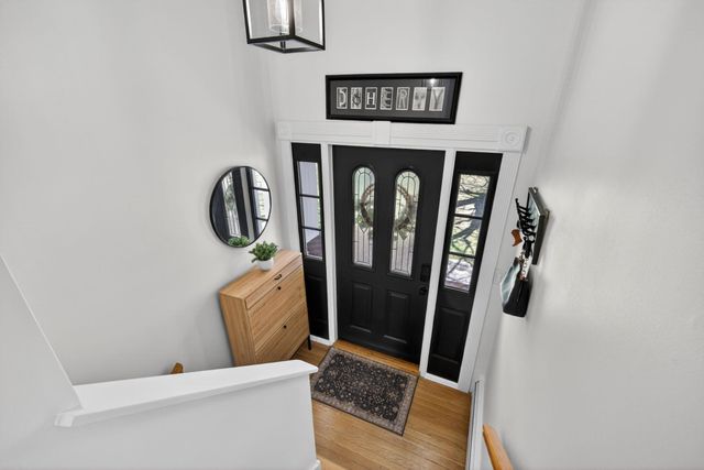 3 Pinewood Drive, Merrimack, NH 03054