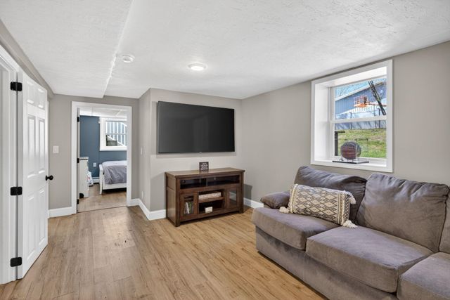 3 Pinewood Drive, Merrimack, NH 03054