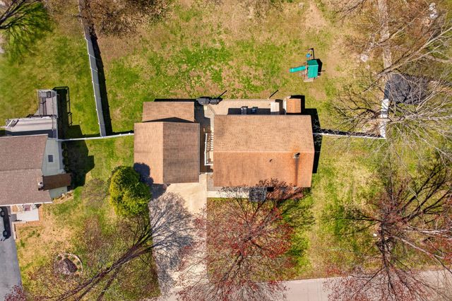 3 Pinewood Drive, Merrimack, NH 03054