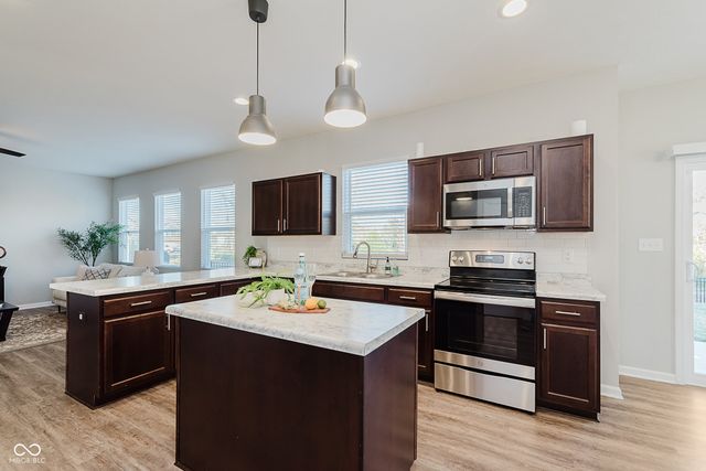 243 Alvor Court, Cicero, IN 46034