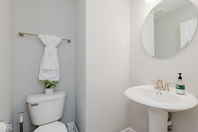 243 Alvor Court, Cicero, IN 46034