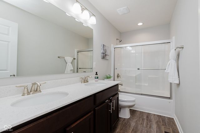 243 Alvor Court, Cicero, IN 46034