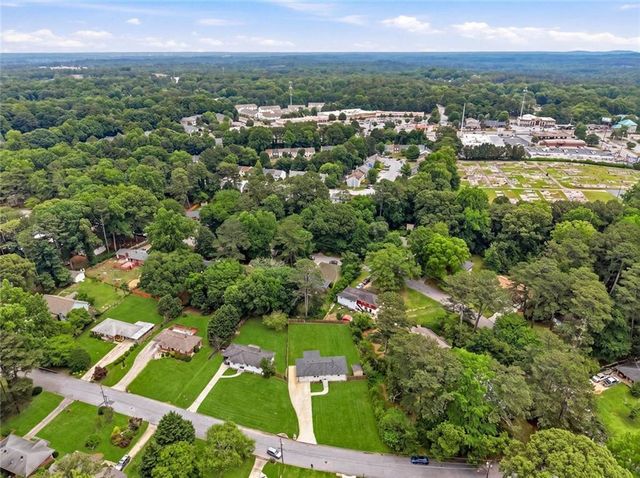 3177 Woodlynne Way, Doraville, GA 30340