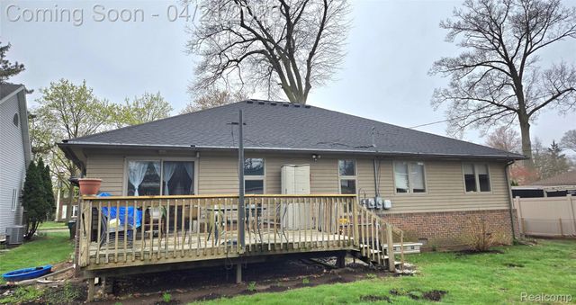 32134 Leona Street, Garden City, MI 48135