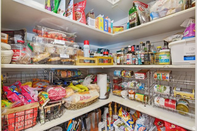 3279 N RIVER DR, Eden, UT 84310