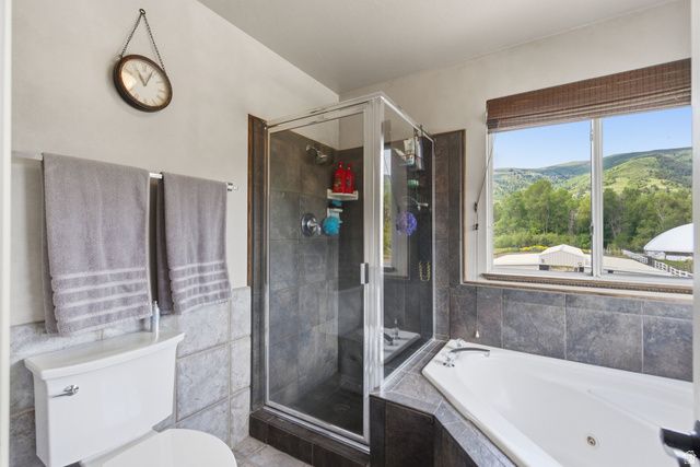 3279 N RIVER DR, Eden, UT 84310