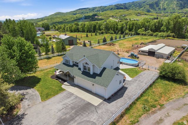 3279 N RIVER DR, Eden, UT 84310
