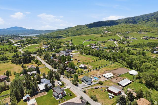 3279 N RIVER DR, Eden, UT 84310