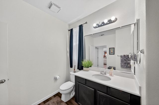 3540 Mamie Jennings Way, Sacramento, CA 95838