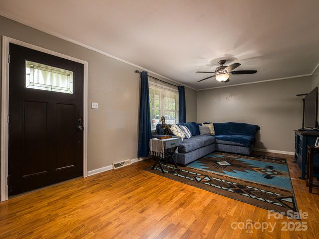 69 Katydid Drive, Marion, NC 28752