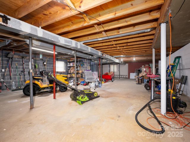 69 Katydid Drive, Marion, NC 28752
