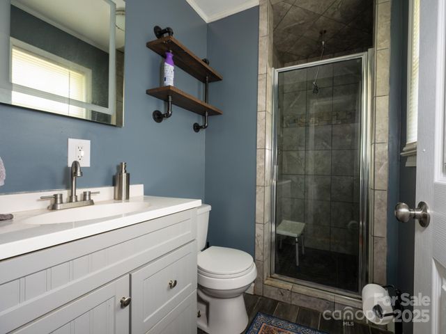 69 Katydid Drive, Marion, NC 28752