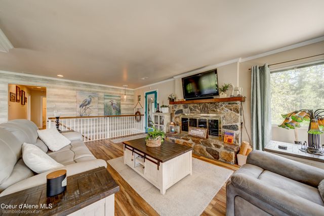 7485 E REVILO POINT RD, Hayden, ID 83835
