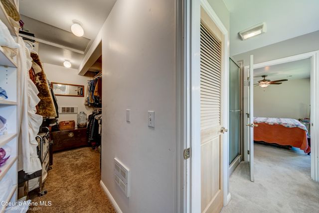 7485 E REVILO POINT RD, Hayden, ID 83835