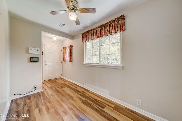 7485 E REVILO POINT RD, Hayden, ID 83835
