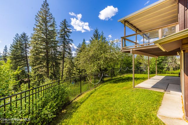 7485 E REVILO POINT RD, Hayden, ID 83835