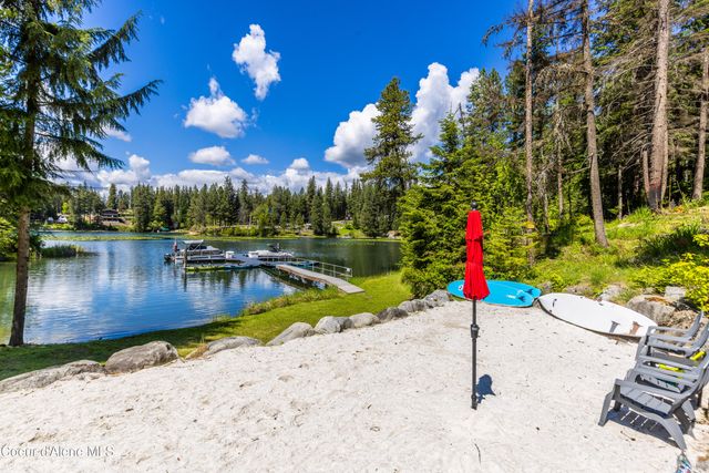 7485 E REVILO POINT RD, Hayden, ID 83835