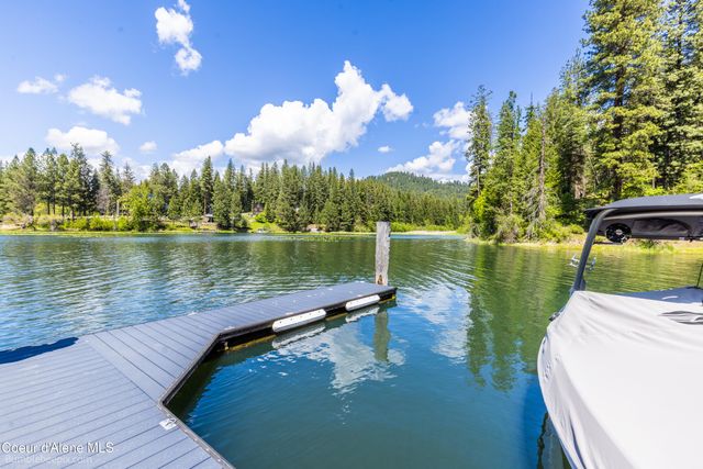 7485 E REVILO POINT RD, Hayden, ID 83835