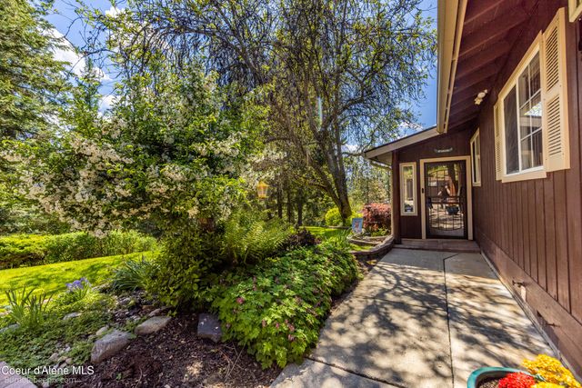 7485 E REVILO POINT RD, Hayden, ID 83835