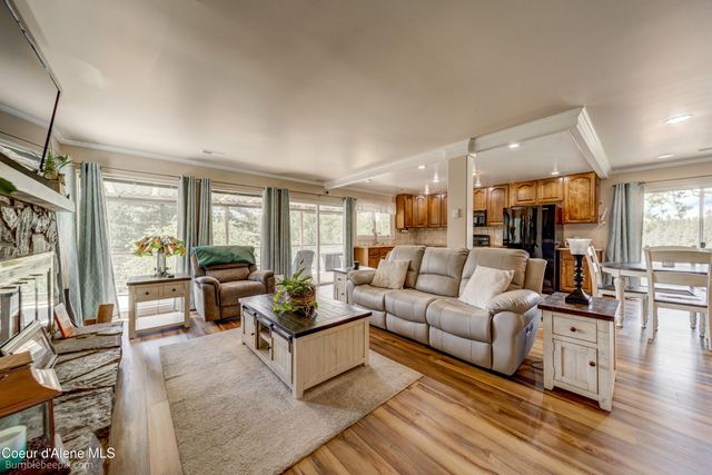 7485 E REVILO POINT RD, Hayden, ID 83835