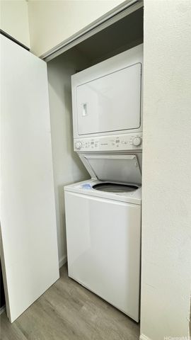 2754 Kuilei Street 2101, Honolulu, HI 96826