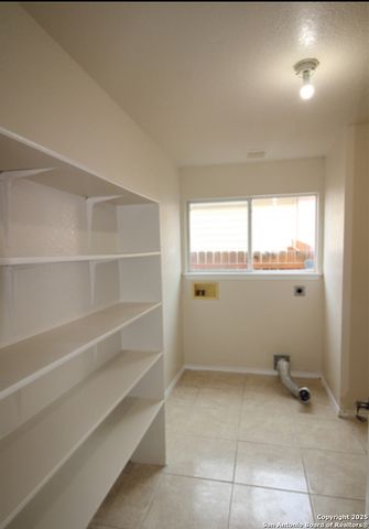 6110 Pelican Coral, San Antonio, TX 78244