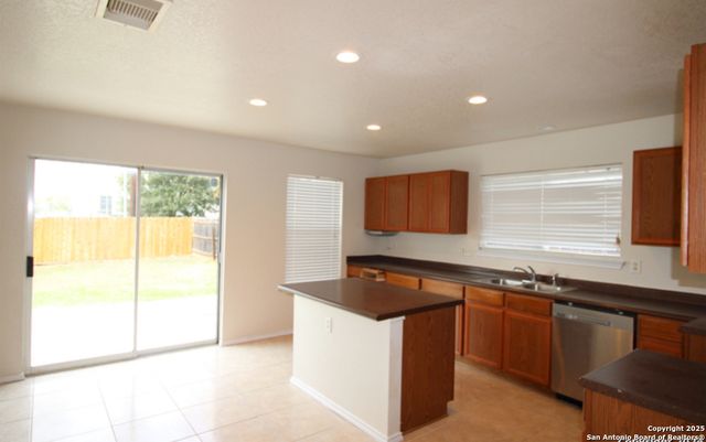 6110 Pelican Coral, San Antonio, TX 78244