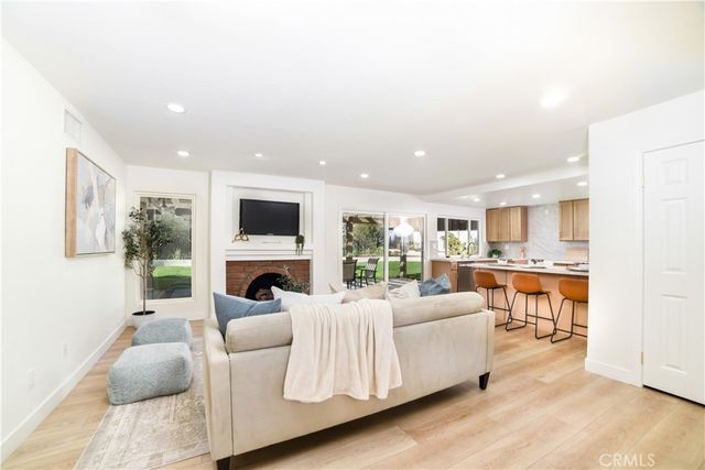 6815 Canterwood, La Verne, CA 91750