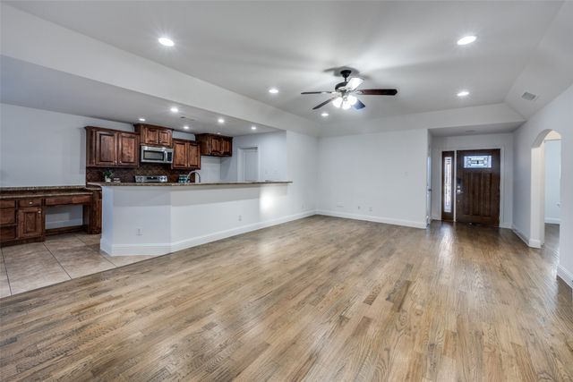 5613 Marlene Drive, Watauga, TX 76148