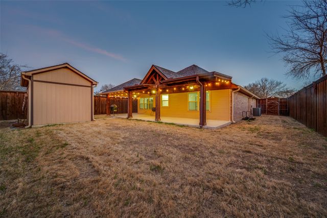 5613 Marlene Drive, Watauga, TX 76148
