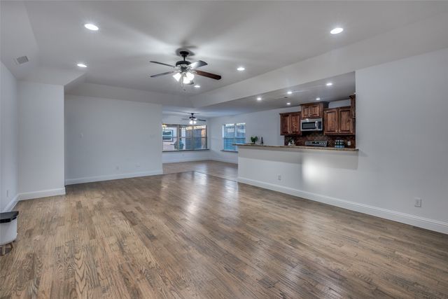 5613 Marlene Drive, Watauga, TX 76148