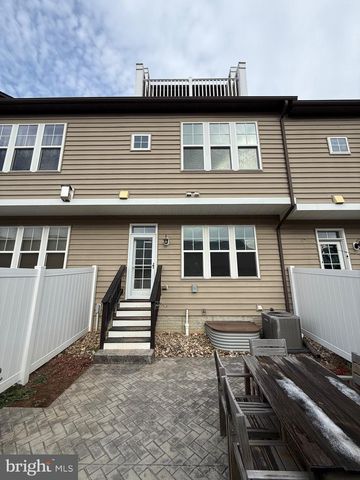 747 HOLDEN RD, Frederick, MD 21701