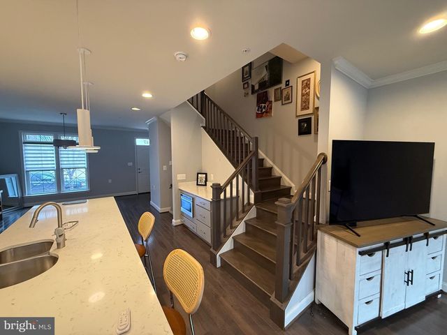 747 HOLDEN RD, Frederick, MD 21701