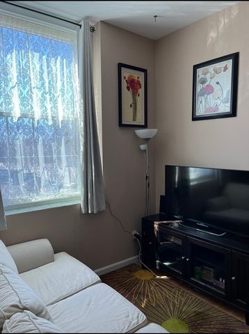 21 Linden St 203, Quincy, MA 02170