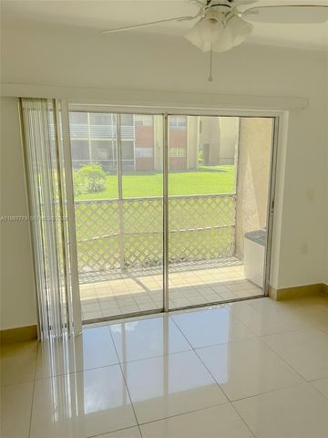 3610 NW 21st St 104, Lauderdale Lakes, FL 33311