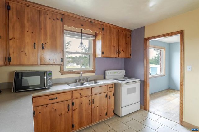 3404 THOMAS JEFFERSON PKWY, Palmyra, VA 22963