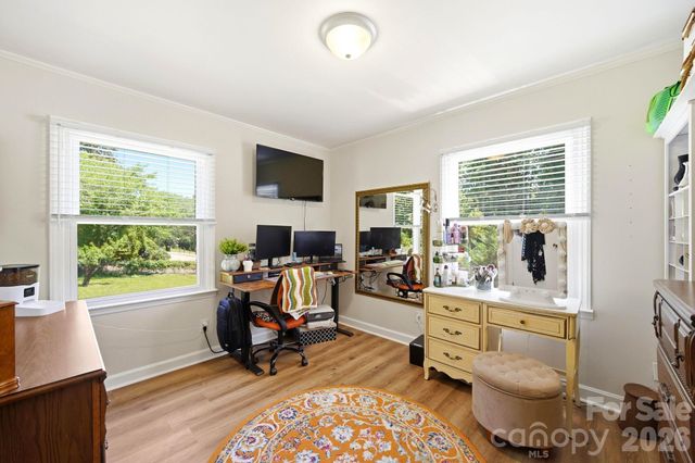 2732 E Long Avenue, Gastonia, NC 28054