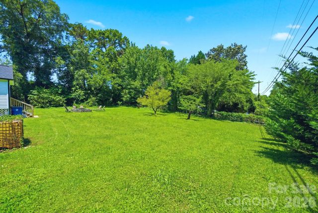 2732 E Long Avenue, Gastonia, NC 28054