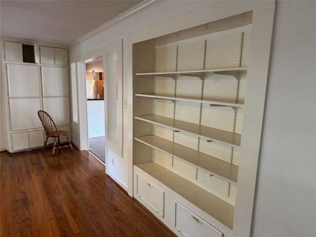 6944 Burgess Street, Houston, TX 77021