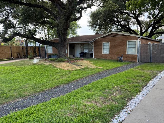 6944 Burgess Street, Houston, TX 77021