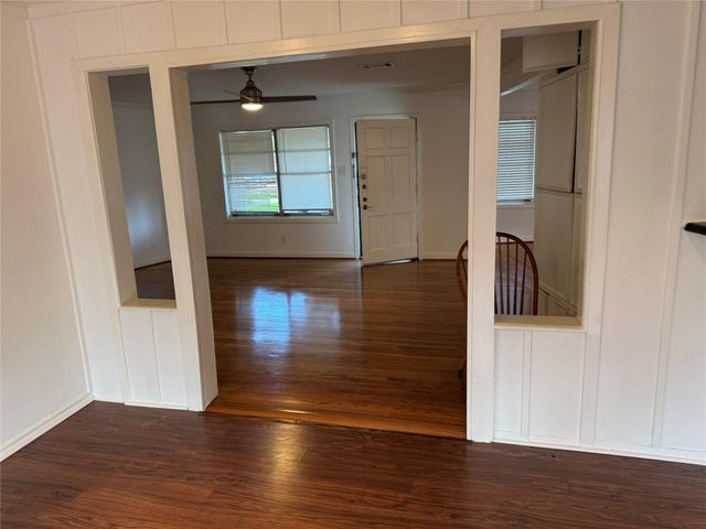 6944 Burgess Street, Houston, TX 77021