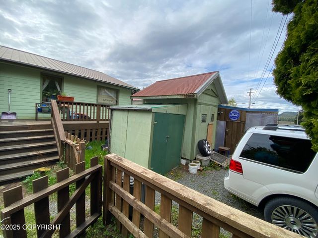 1906 Hamilton Drive, Craig, AK 99921