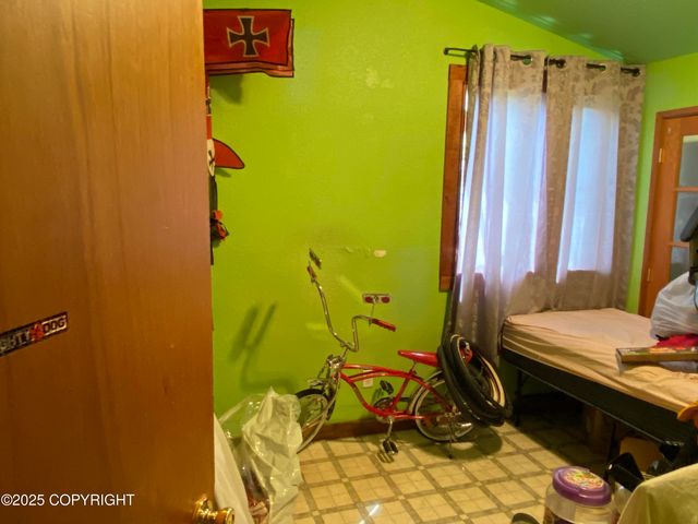 1906 Hamilton Drive, Craig, AK 99921