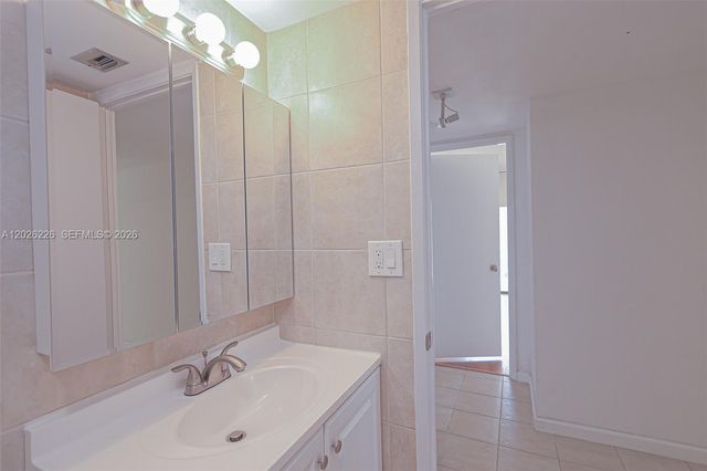 1865 Brickell Ave A514, Miami, FL 33129