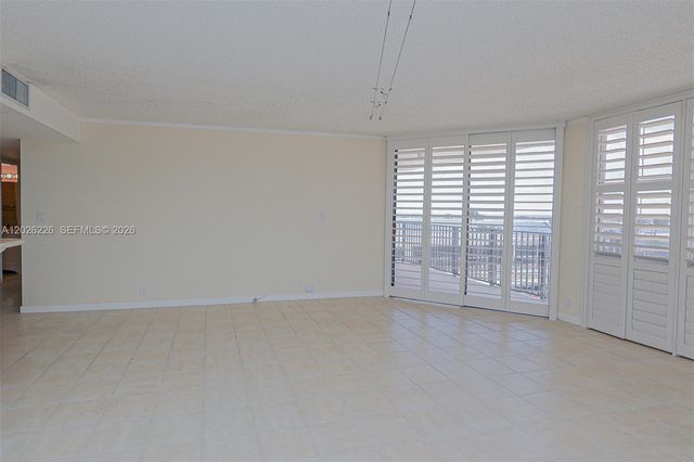1865 Brickell Ave A514, Miami, FL 33129