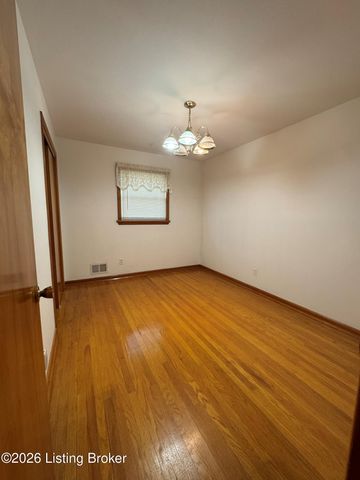 5103 Joy Dr, Louisville, KY 40216