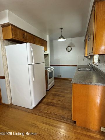 5103 Joy Dr, Louisville, KY 40216